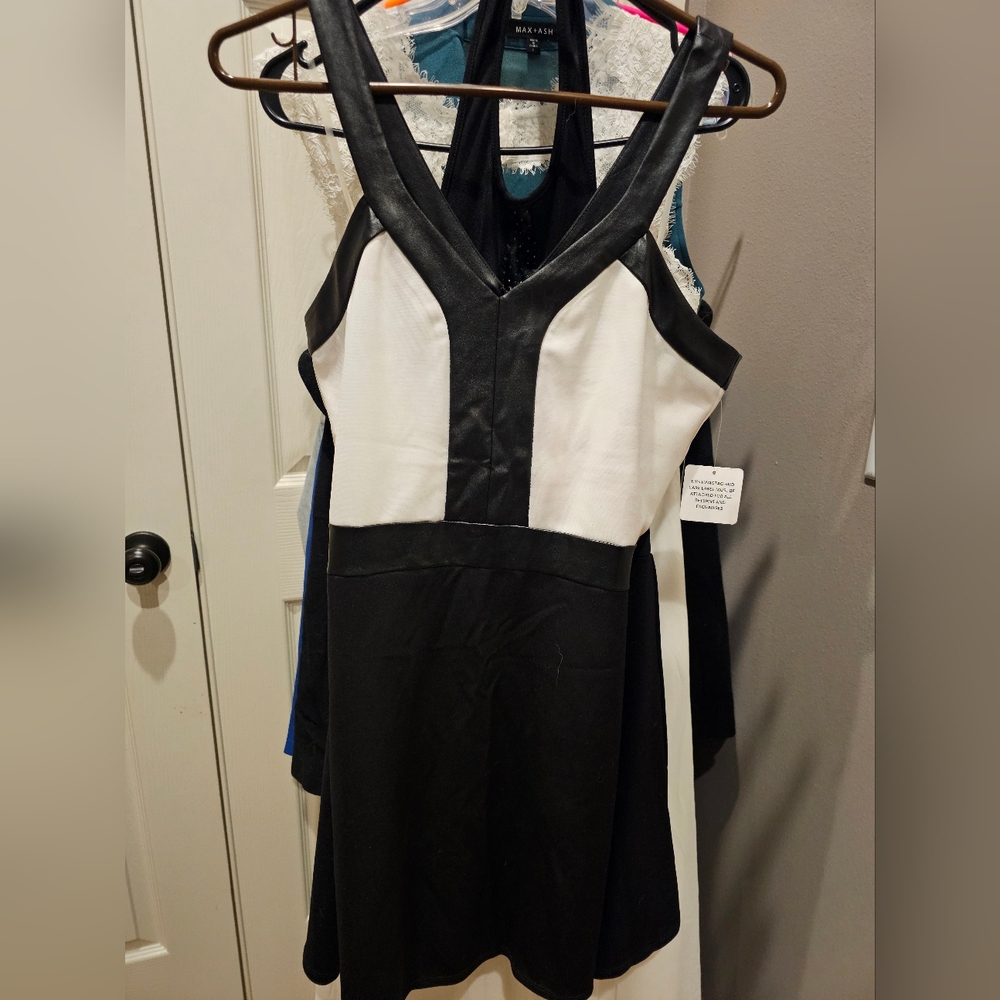 JustFab Black and White Backless Dress